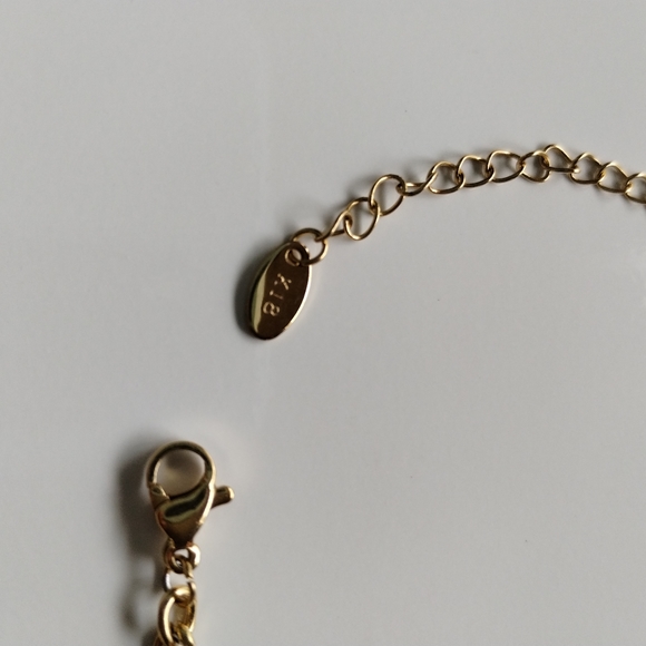 Vintage Style Heart Shape, Bracelet. - Picture 4 of 8